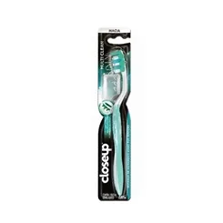 ESCOVA DENT CLOSE UP MULTI CLEAN MACIA